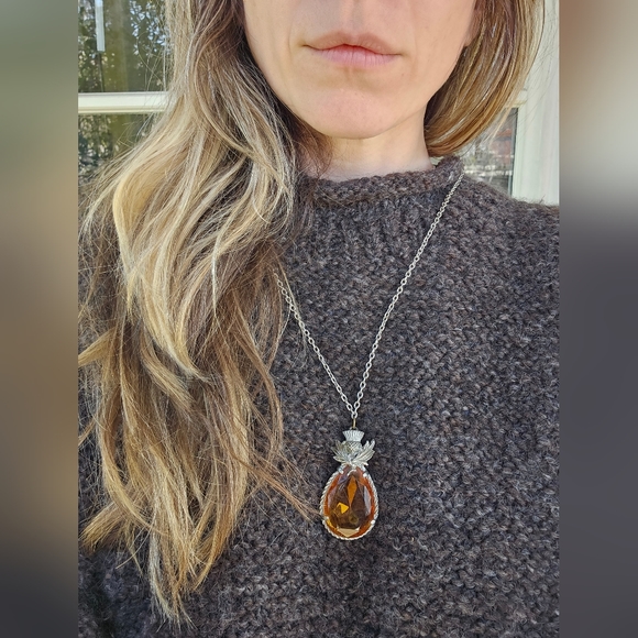 Vintage Jewelry - 1960s topaz Scottish necklace